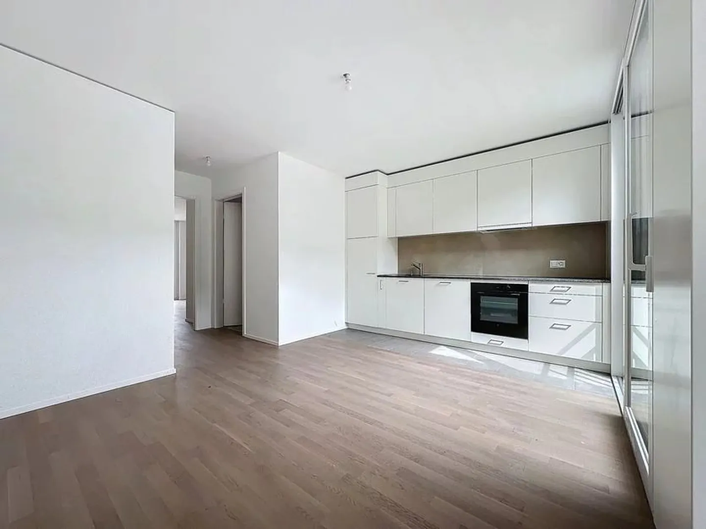 Charmant appartement 2.5 pièces - Photo 4 sur 8