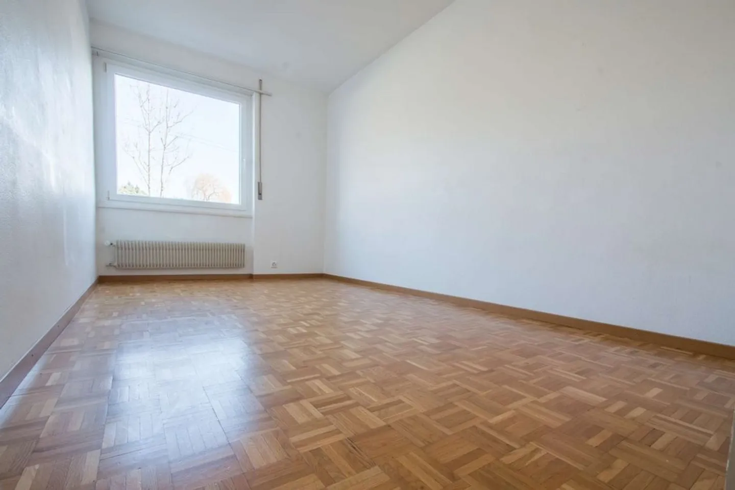 Wohnung mit Terrasse - Foto 4 von 8