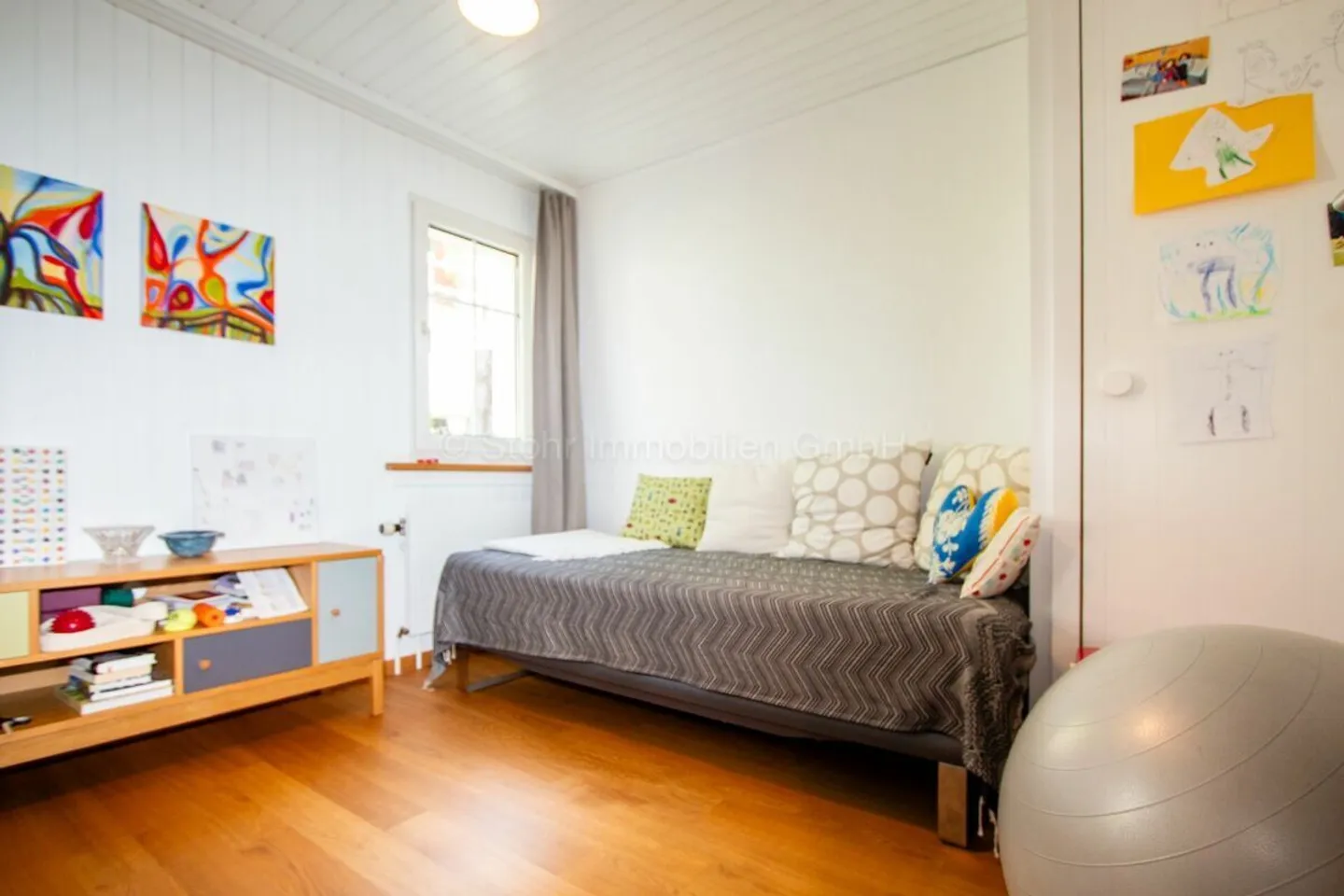 Maison de rangée de 5,5 pièces sur la terrasse ensoleillée d'Appenzell - Photo 8 sur 17