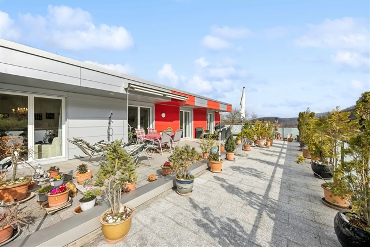 Appartamento attico di 4,5 stanze con una terrazza molto grande - Foto 10 di 13