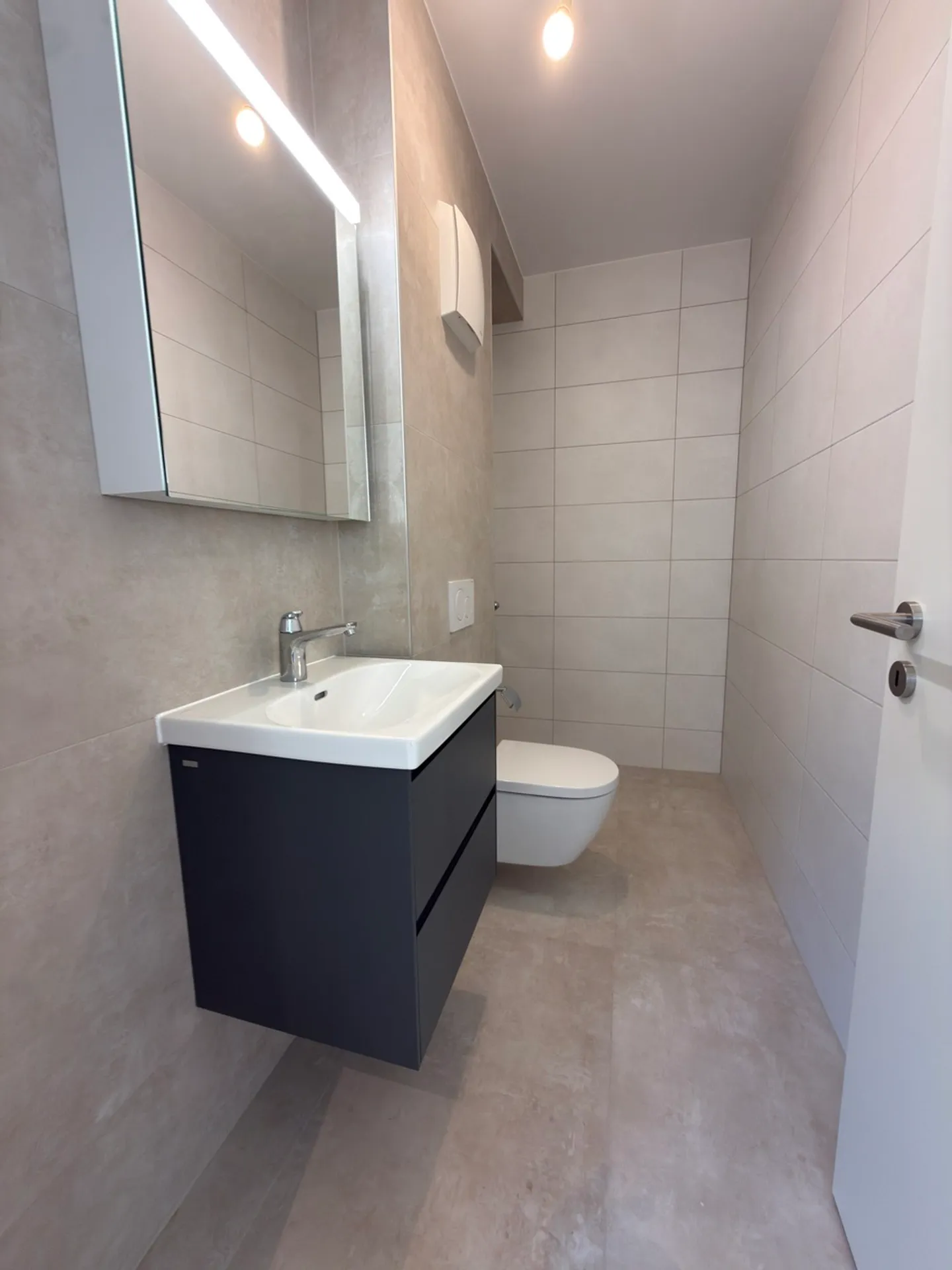 Appartement Charmant avec Terrasse - Photo 8 sur 11