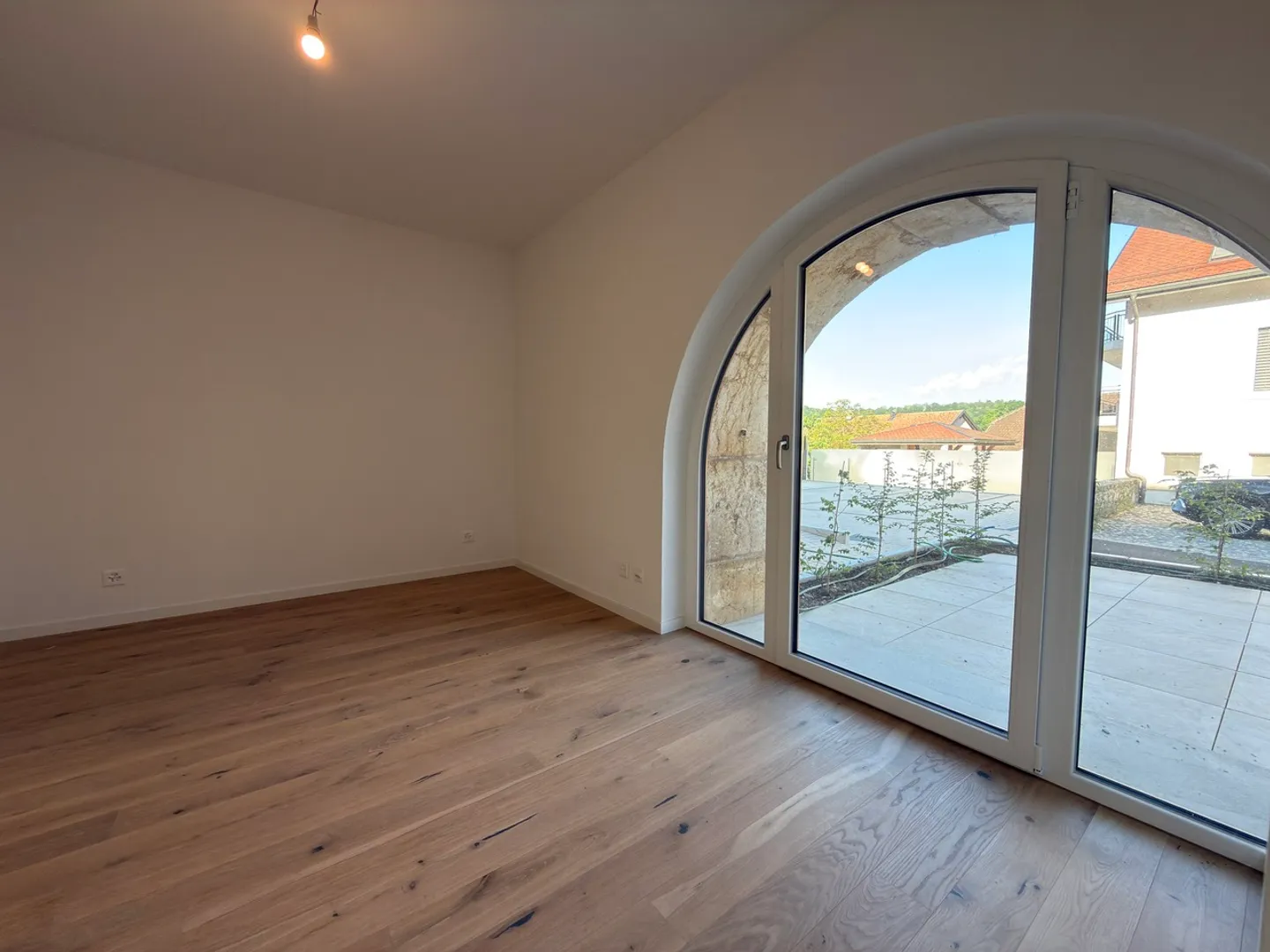 Appartement Charmant avec Terrasse - Photo 9 sur 11