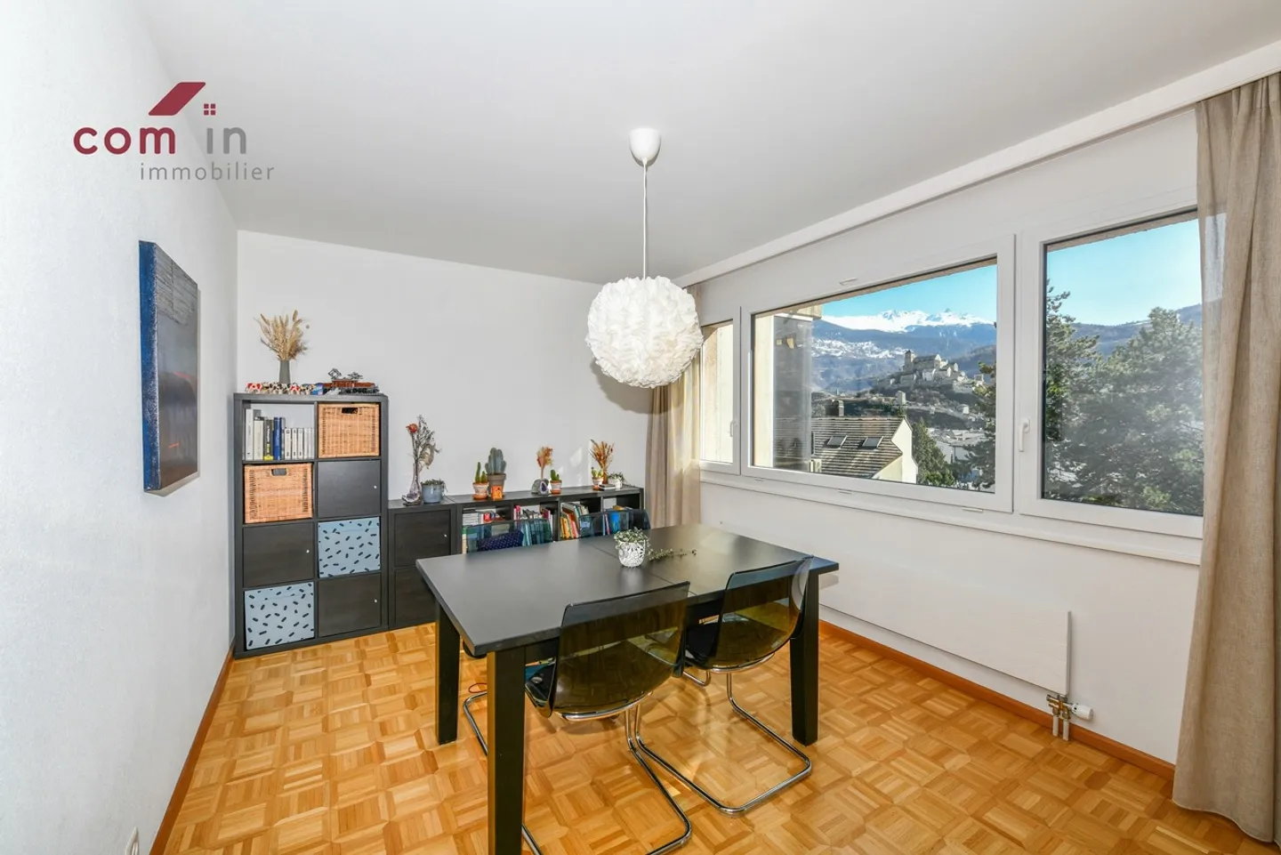 Sion, 5 Rooms, 450 m from the Old Town, Stunning View and Absolute Peace - Photo 5 of 19