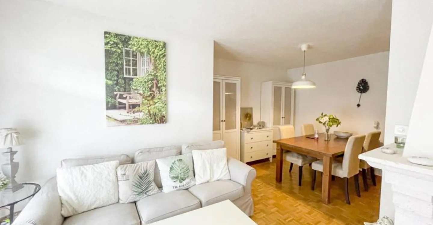 APPARTEMENT 3.5 PIÈCES AVEC BALCON – DÉJÀ LOUÉ, RENDEMENT IMMÉDIAT POUR INVESTISSEUR - Photo 3 sur 12