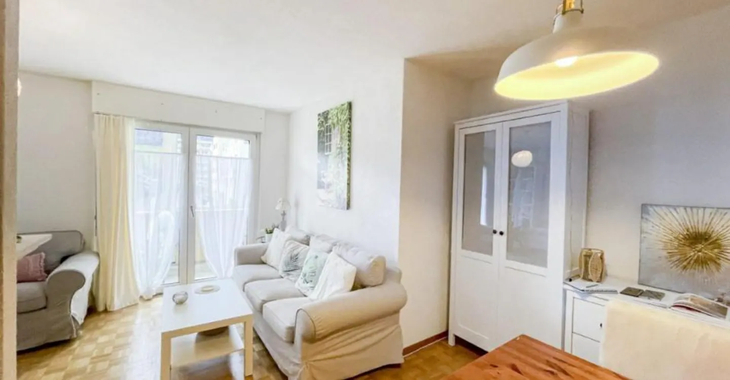 APPARTEMENT 3.5 PIÈCES AVEC BALCON – DÉJÀ LOUÉ, RENDEMENT IMMÉDIAT POUR INVESTISSEUR - Photo 5 sur 12