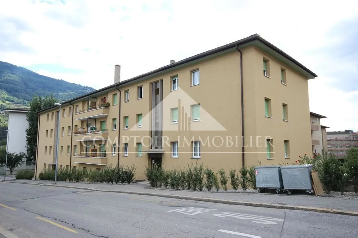 Appartement Charmant à Sion - Photo 1 sur 1