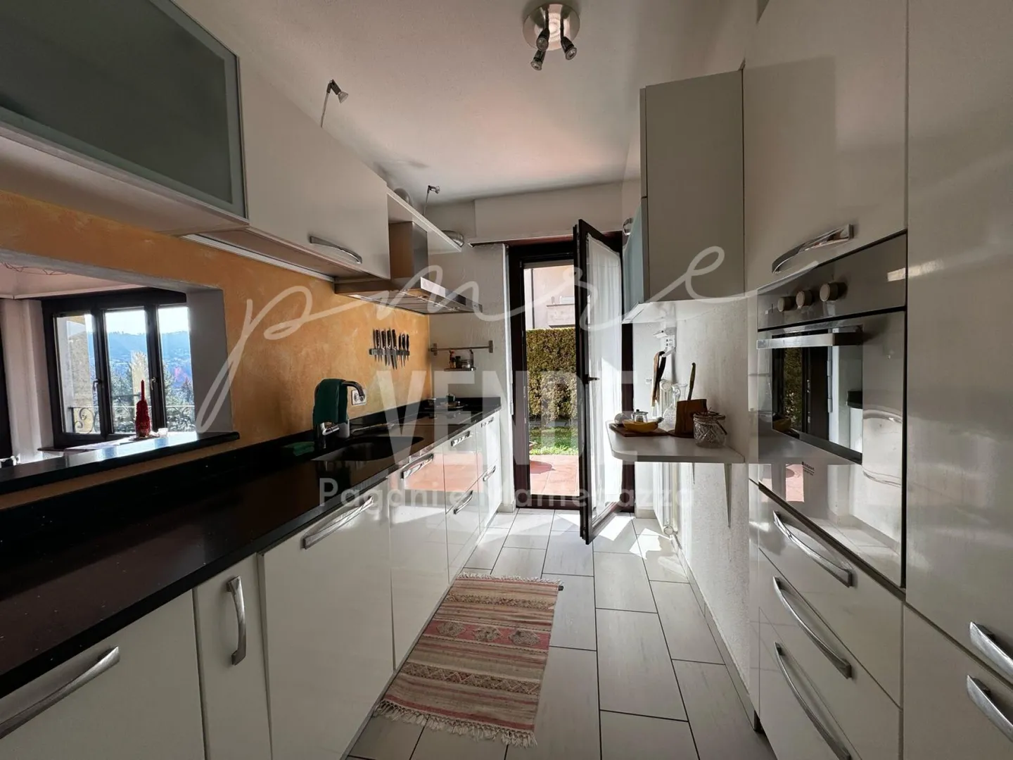 AGNO | FIRST OR SECOND HOME | 4.5 WITH LAKE VIEW AND SWIMMING POOL - Photo 11 of 20