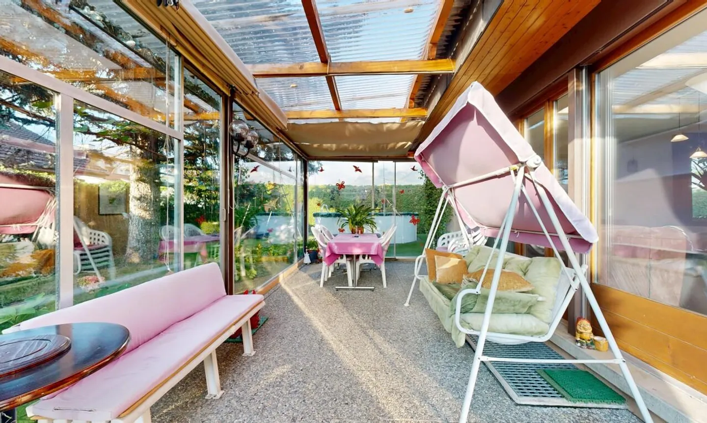 Helles Haus mit Garten, Veranda - Foto 8 von 11