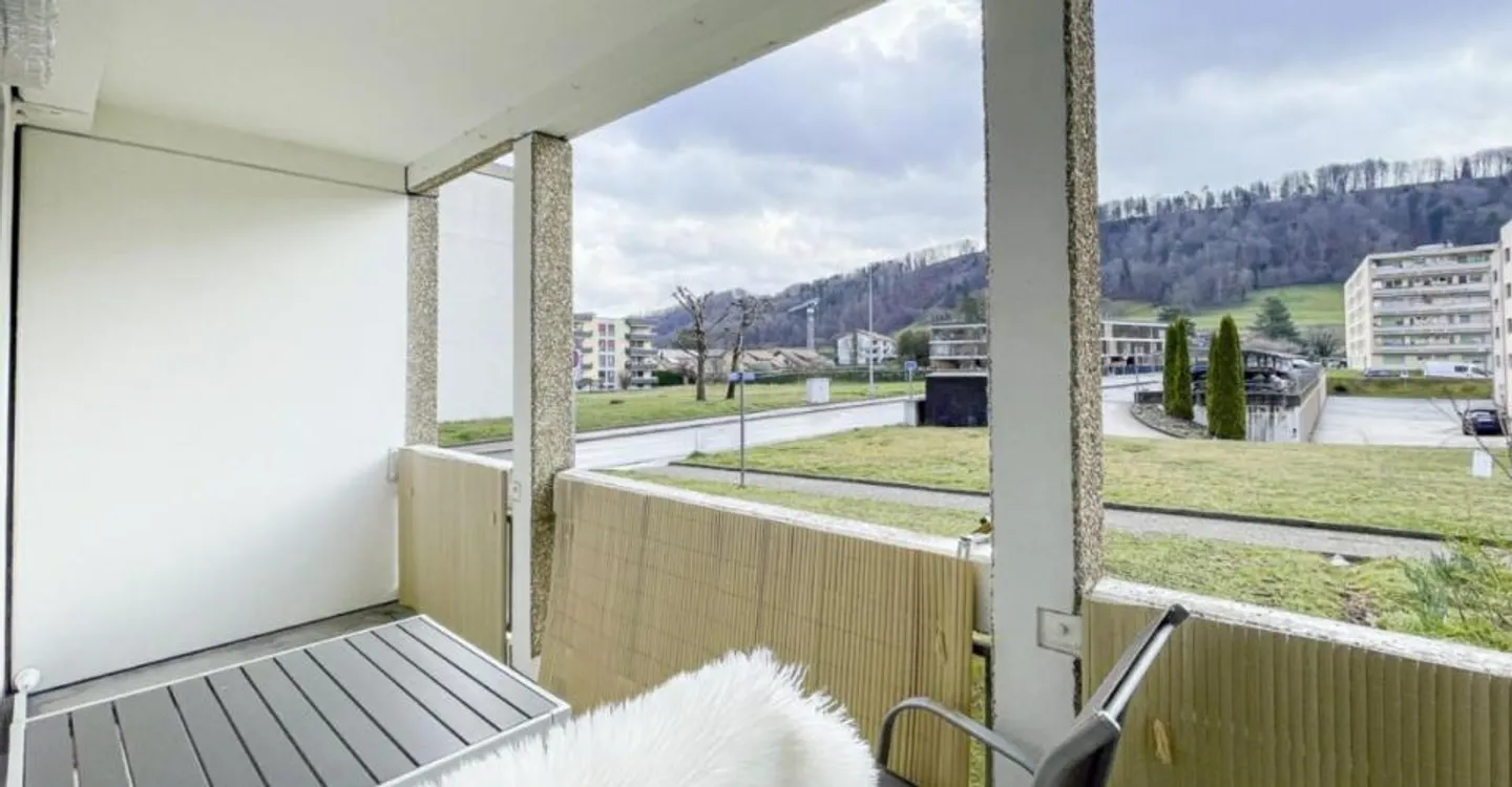 APPARTEMENT 3.5 PIÈCES AVEC BALCON – DÉJÀ LOUÉ, RENDEMENT IMMÉDIAT POUR INVESTISSEUR - Photo 10 sur 12