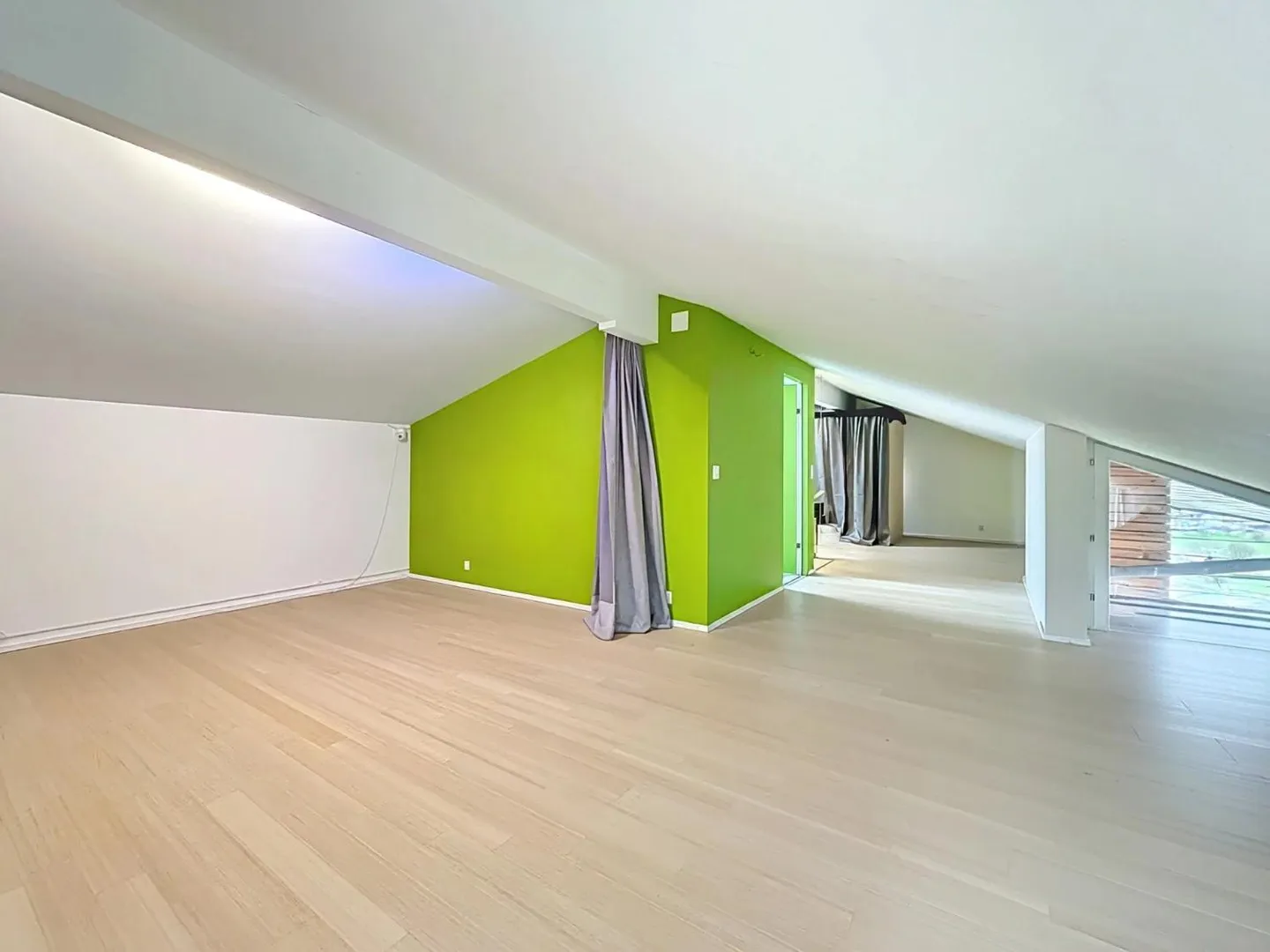 Duplex affascinante con 5,5 stanze! - Foto 11 di 12