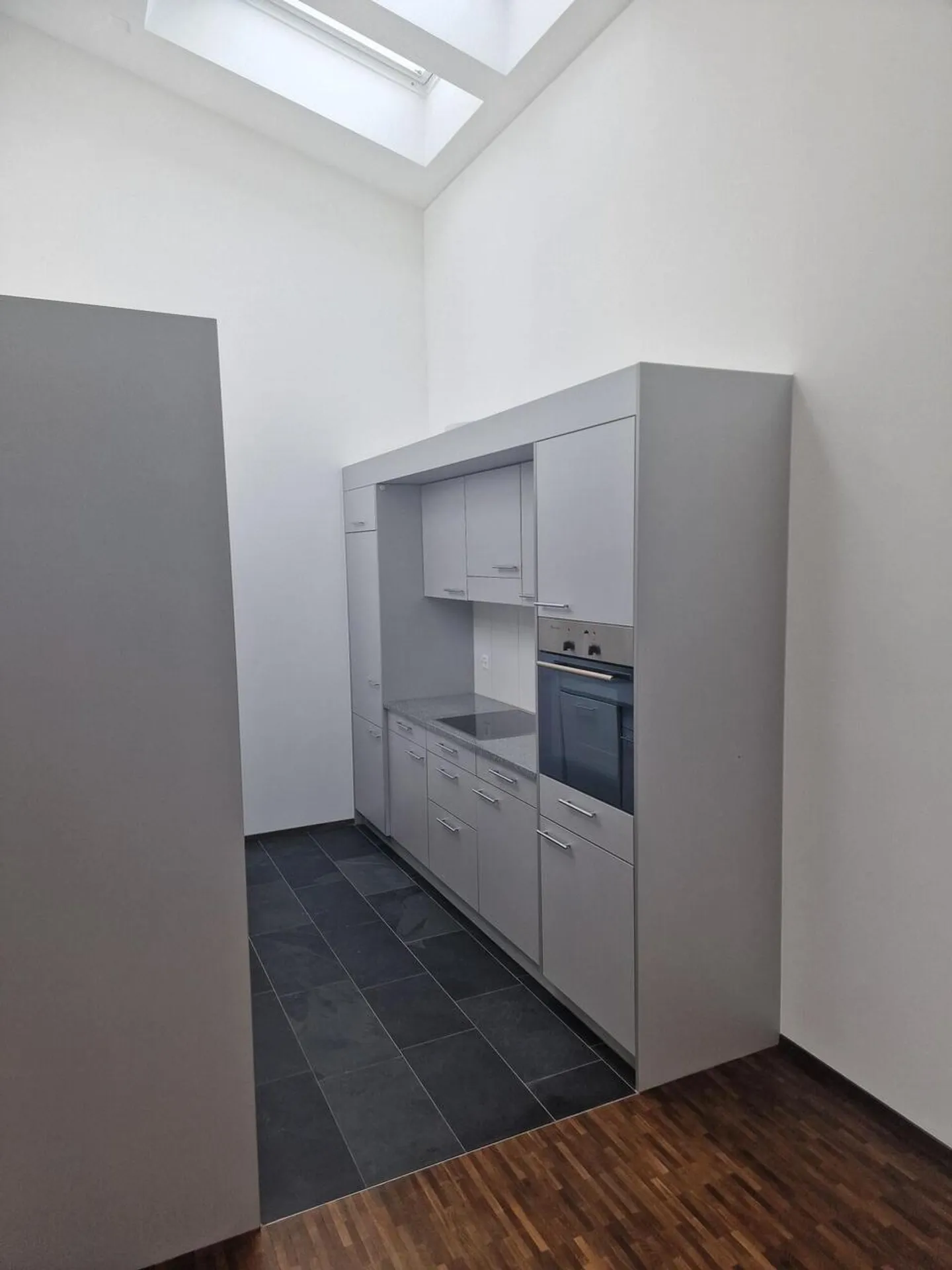 Appartement lumineux 3.5 pièces - Photo 2 sur 9