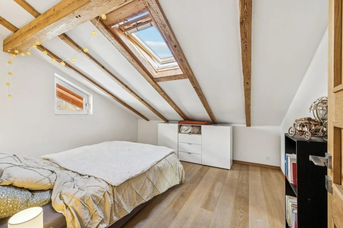 Herrliches renoviertes Dachgeschoss - Atemberaubende Aussicht auf die Alpen - Foto 12 von 13