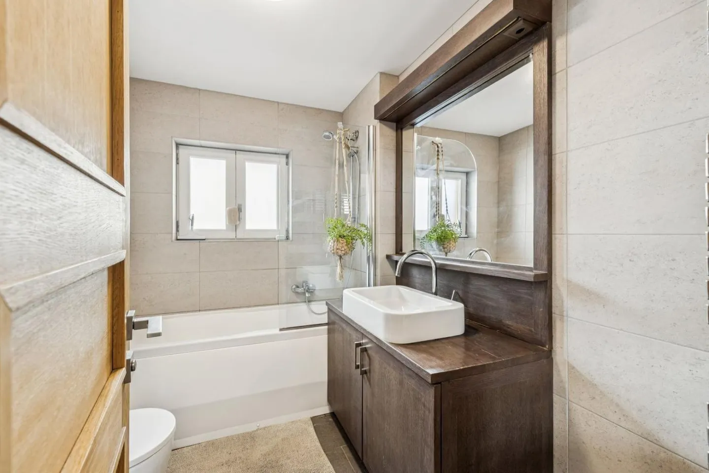 Herrliches renoviertes Dachgeschoss - Atemberaubende Aussicht auf die Alpen - Foto 13 von 13