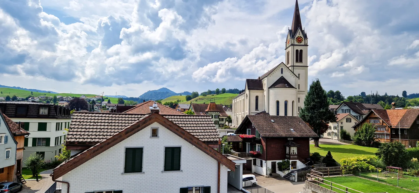 Penthouse apartment in the heart of Bütschwil ideal for couples & families - Photo 5 of 5