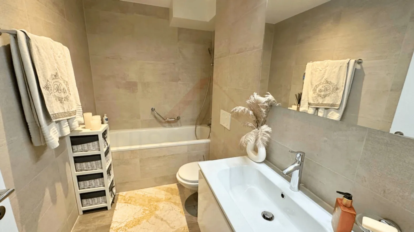 Appartamento - Foto 9 di 10