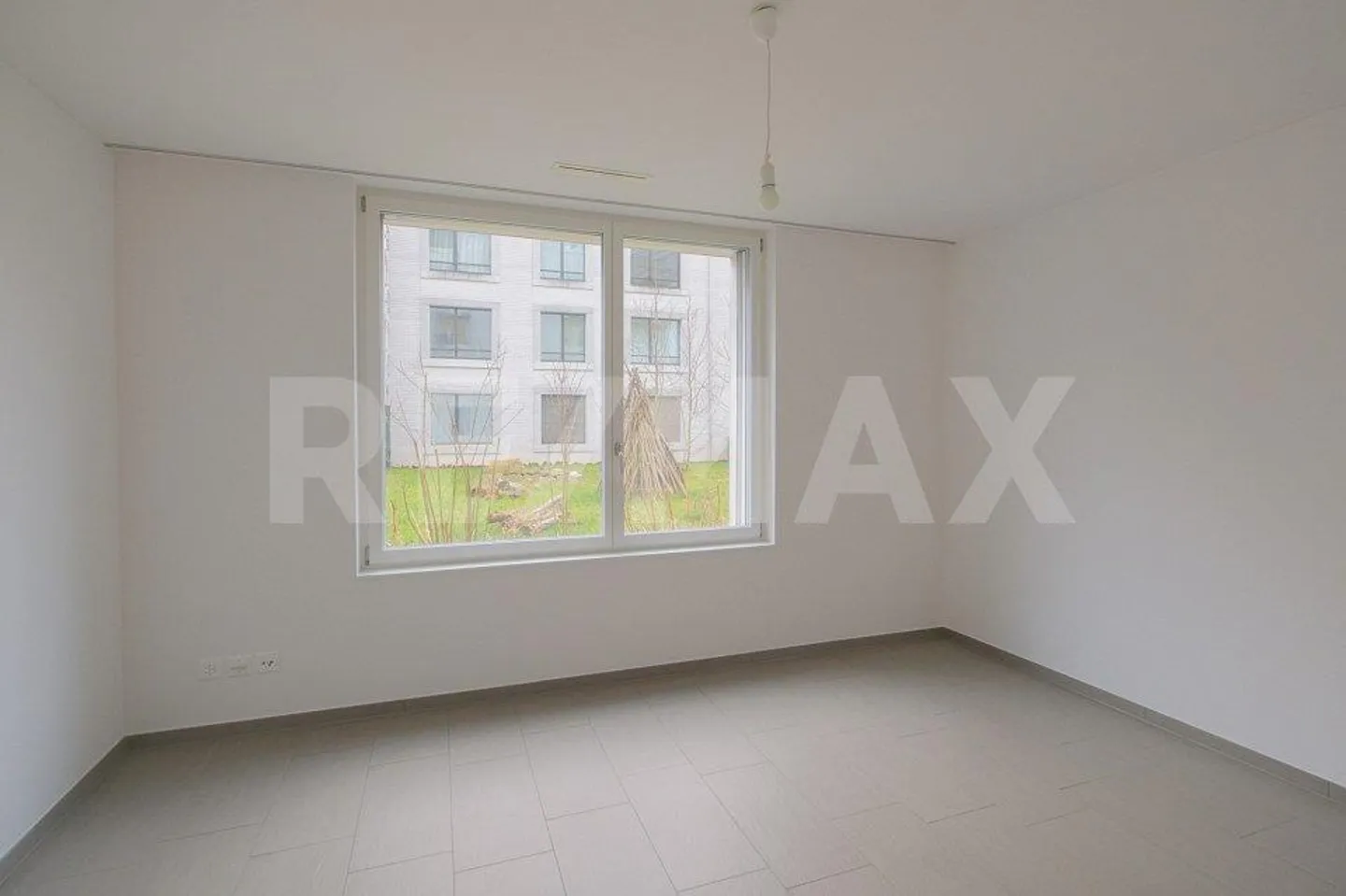 Hell, central and wheelchair accessible - 3.5 room garden apartment - Photo 6 of 11