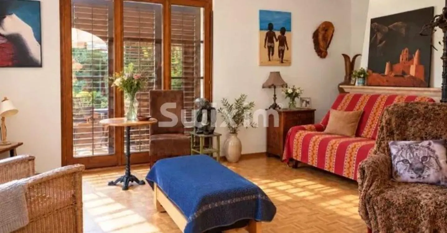 Villa indipendente con giardino senza affacci - Foto 4 di 7