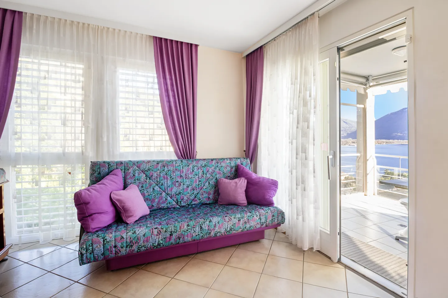 Appartement spacieux avec vue sur le lac au cœur de Minusio - Photo 8 sur 11