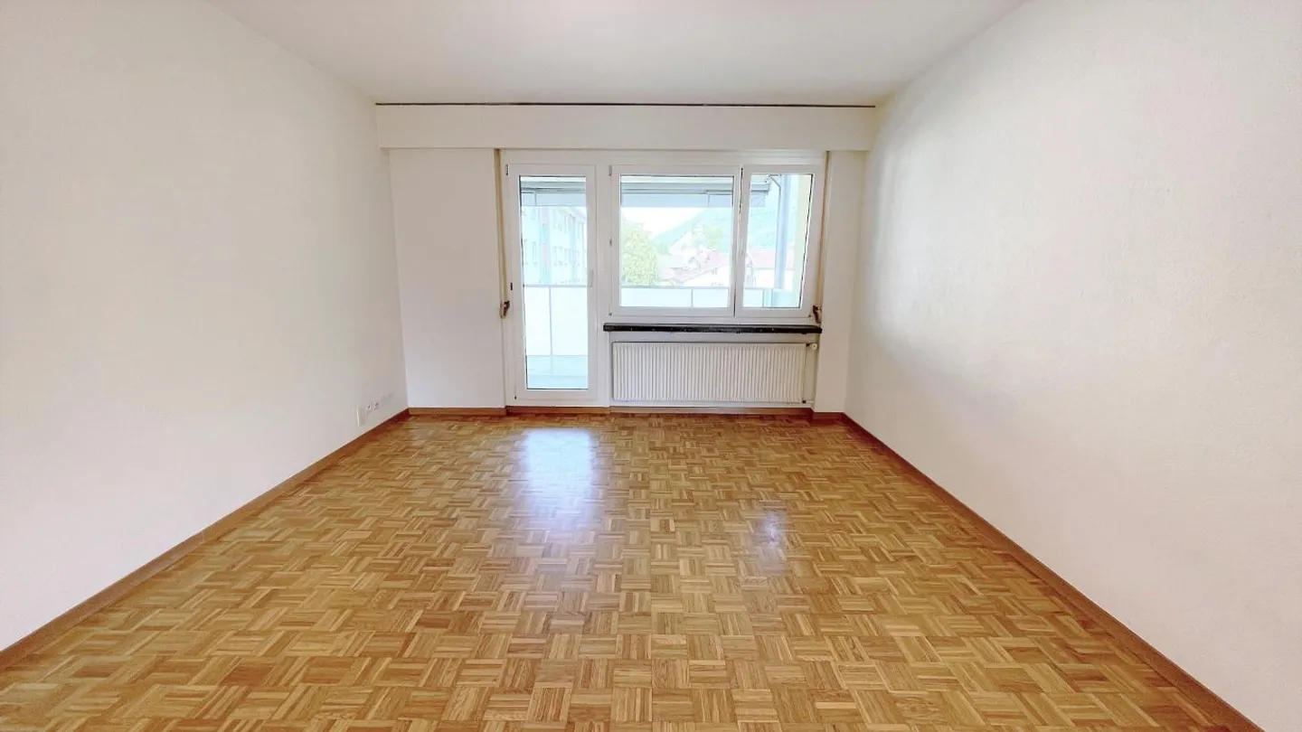 Appartement lumineux avec vue dégagée - Photo 4 sur 9