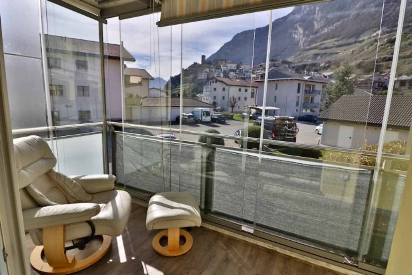 1.5 ROOM APARTMENT IN SAILLON (VS), FURNISHED - Photo 1 of 8