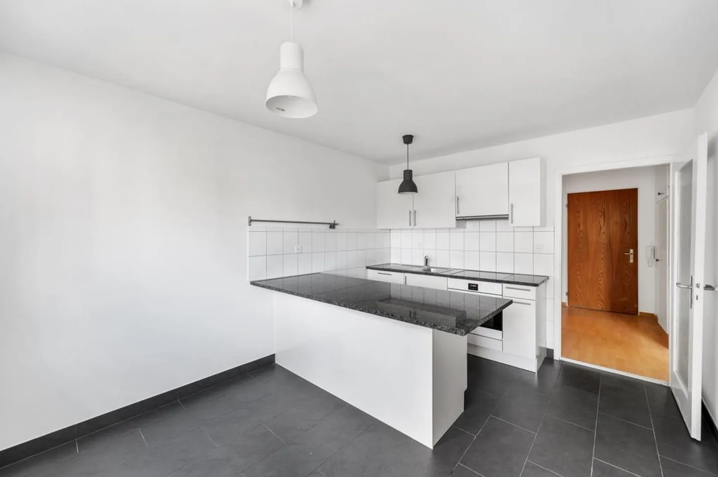 Belle appartement de 1,5 pièce à louer ! - Photo 2 sur 7