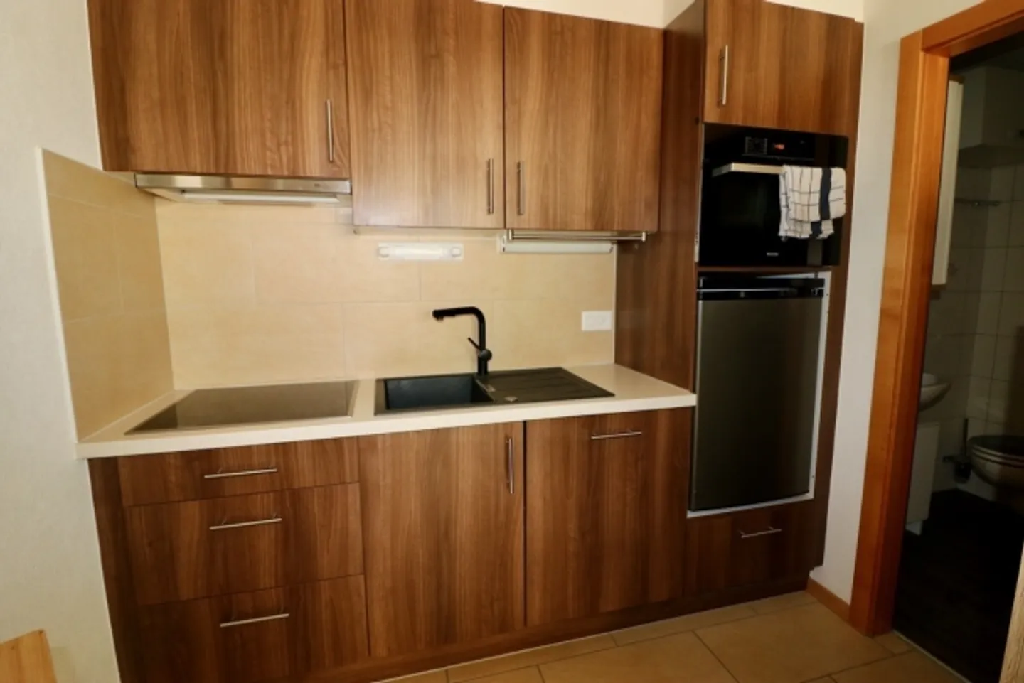 1.5 ROOM APARTMENT IN SAILLON (VS), FURNISHED - Photo 4 of 8