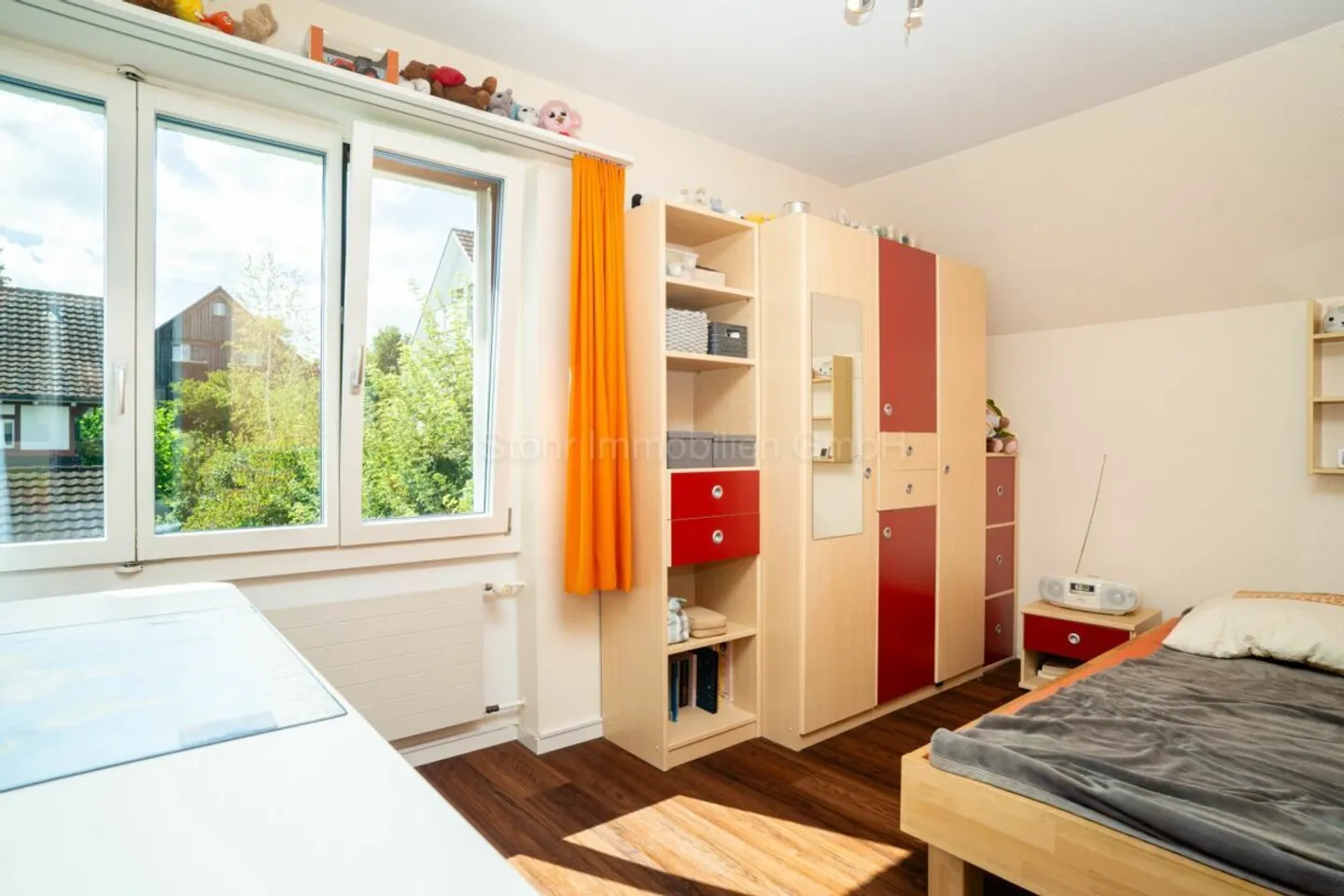 Geräumiges 6.5-Zimmer-Einfamilienhaus mit tollem Umschwung - Foto 11 von 24
