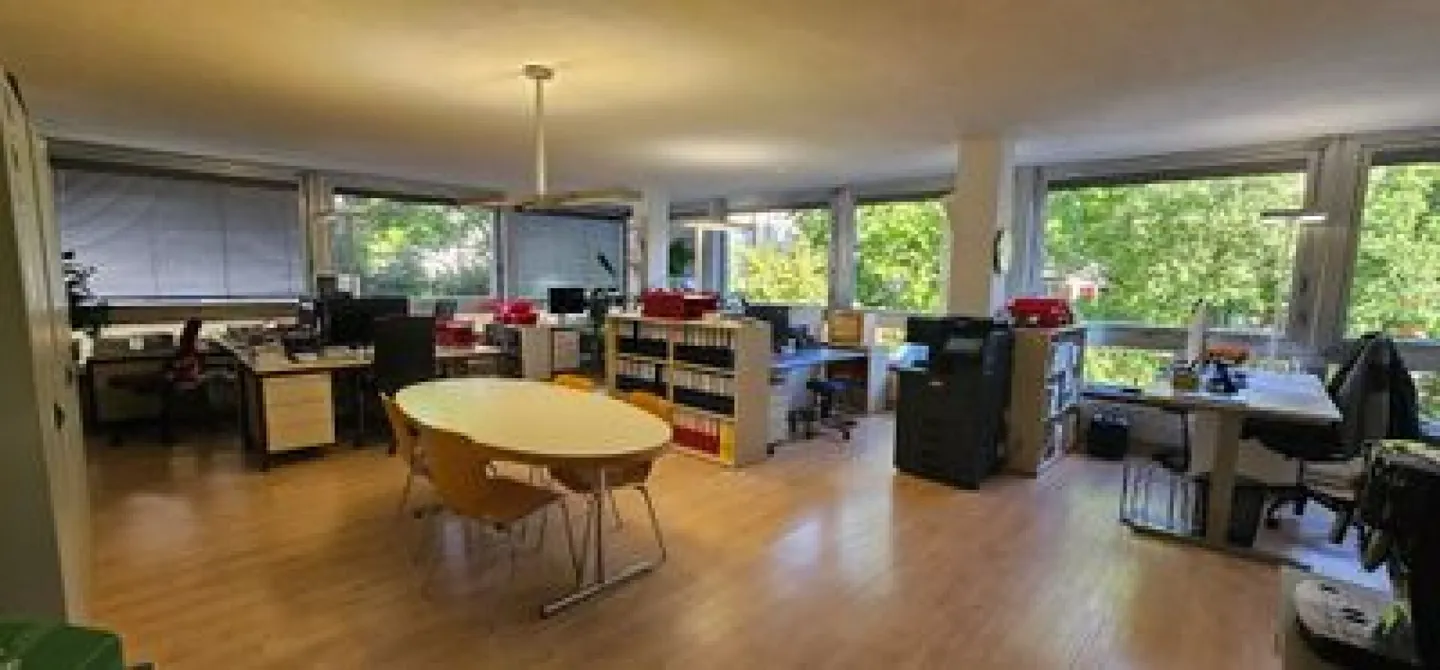 Commercial Property in Residential Zone - Photo 5 of 10