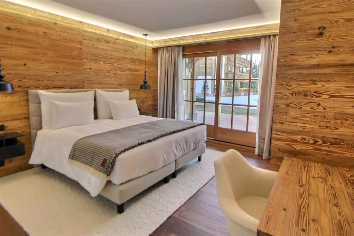 Penthouse Apartment 5.5 Rooms in Crans-Montana - Photo 4 of 10