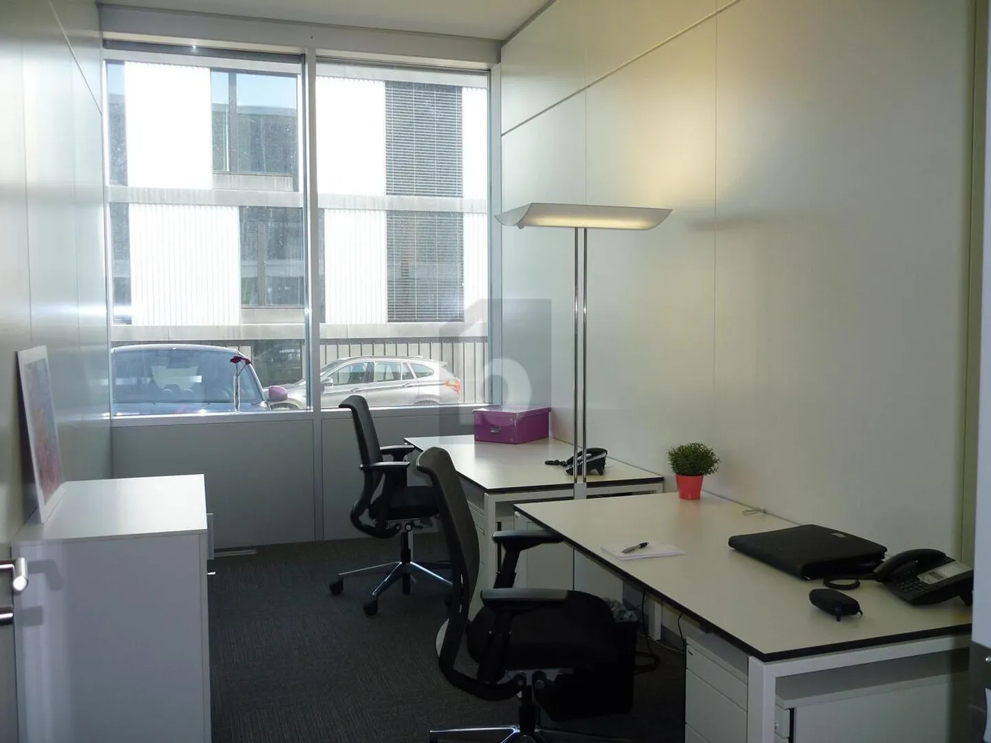 MODERN WITH ADAPTED SERVICE SOLUTION - Photo 2 of 6