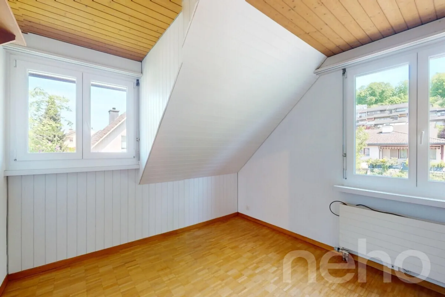 Casa angolare di 6,5 stanze in posizione attraente - Foto 5 di 12