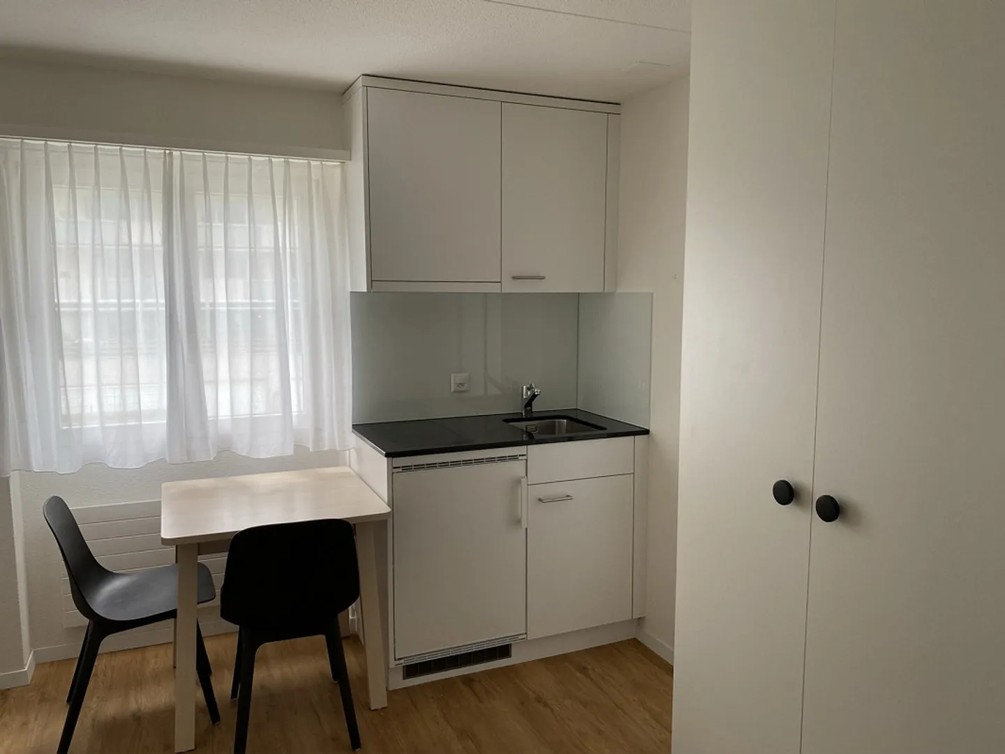 1-Room Apartment Davos - Photo 4 of 7