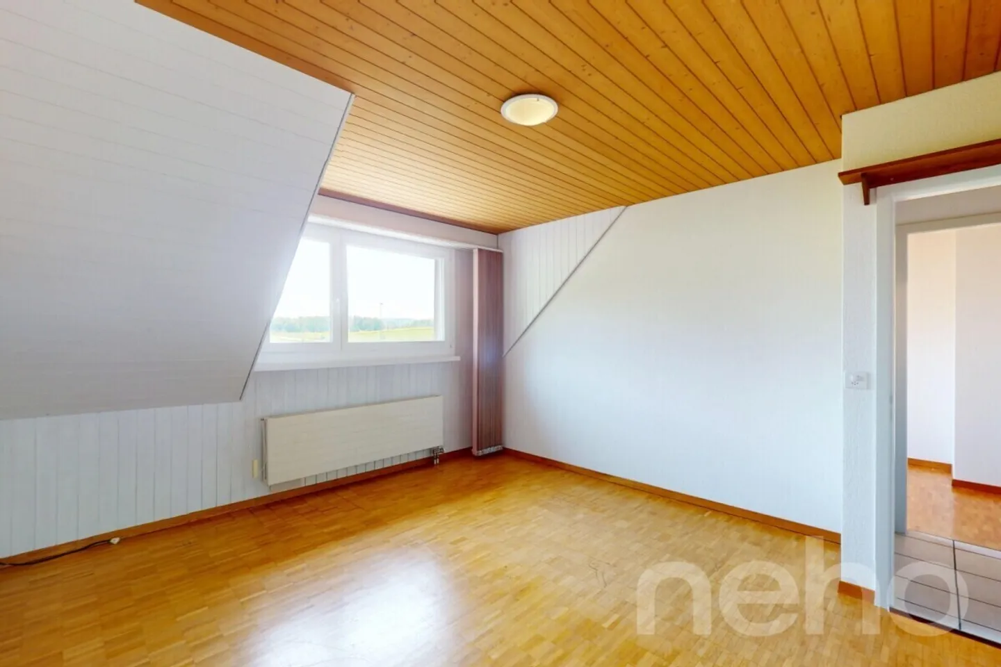 Casa angolare di 6,5 stanze in posizione attraente - Foto 7 di 12