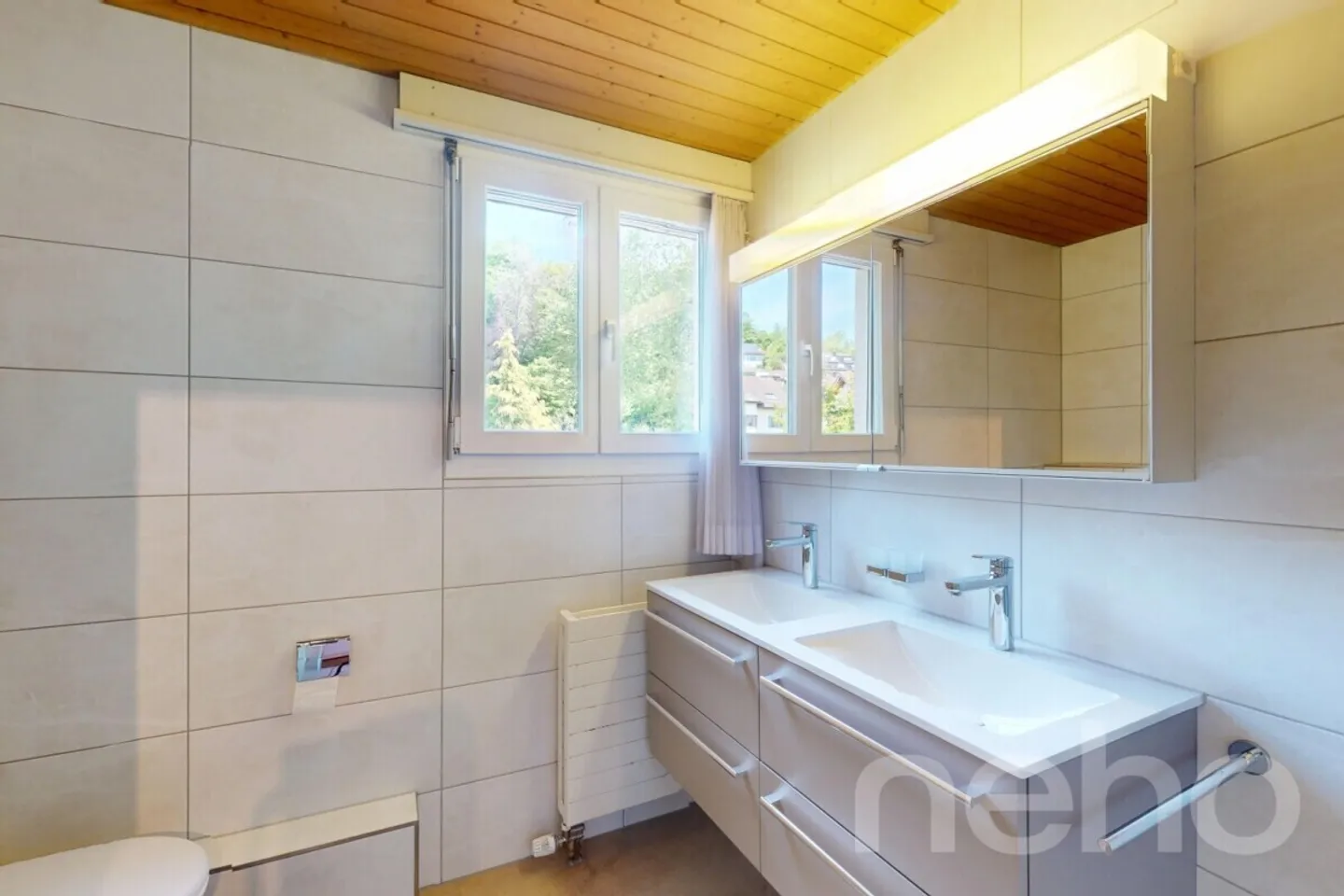 Casa angolare di 6,5 stanze in posizione attraente - Foto 8 di 12
