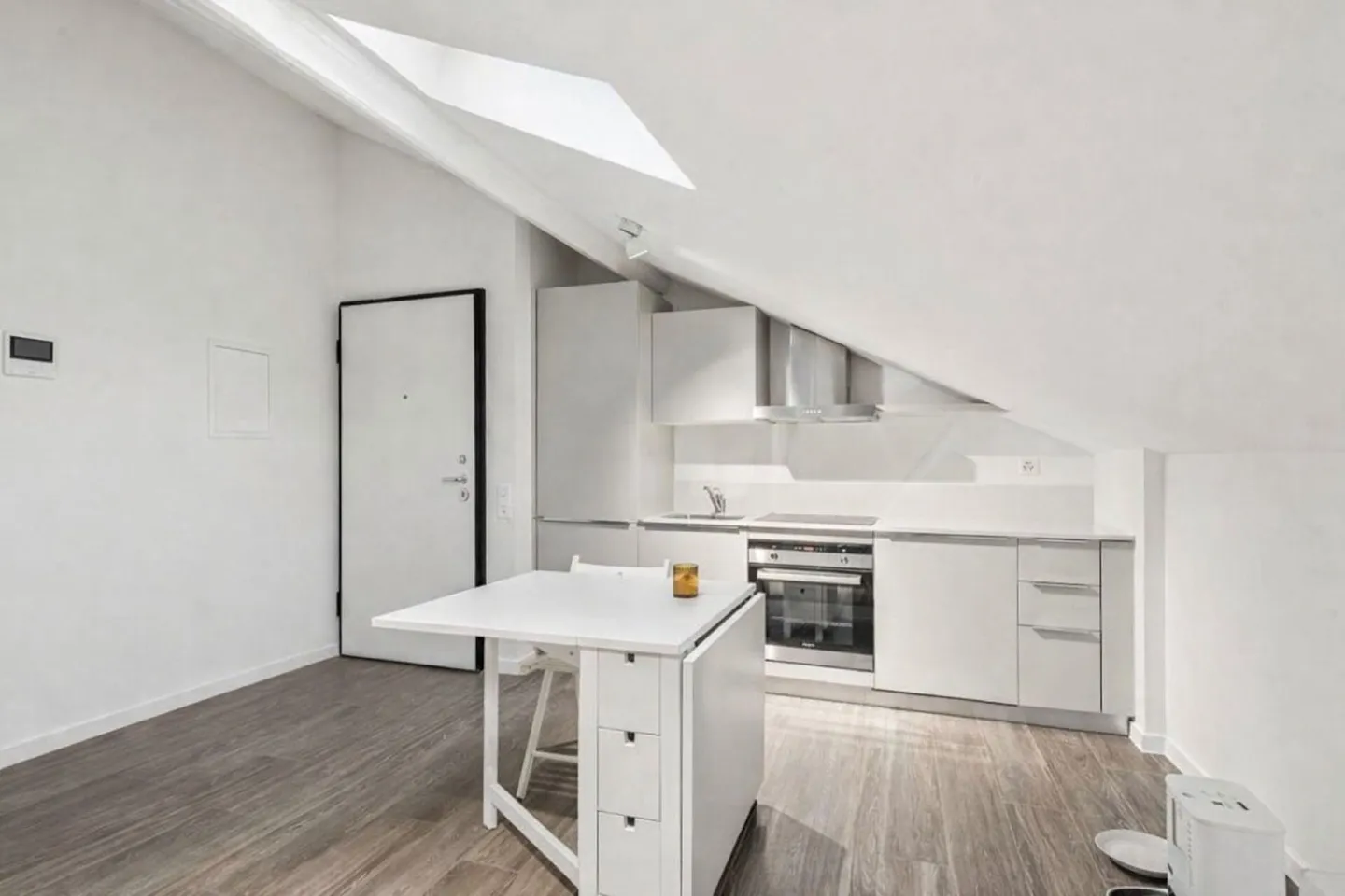Appartamento moderno e spazioso di 1,5 stanze a Vacallo - Foto 3 di 6