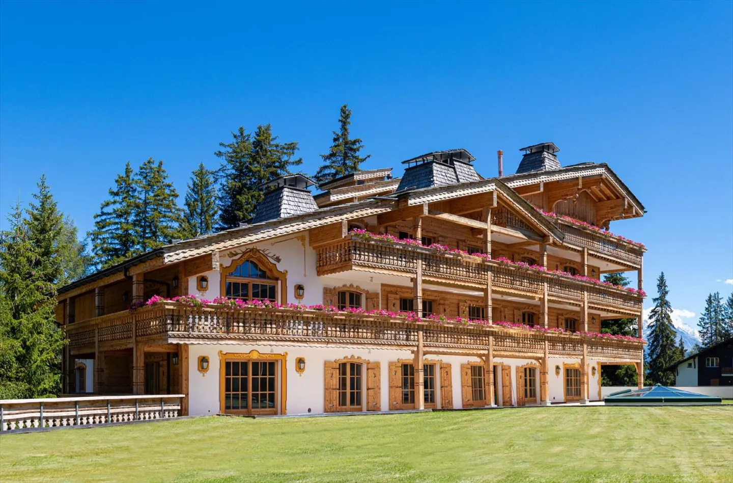 Penthouse Apartment 5.5 Rooms in Crans-Montana - Photo 10 of 10