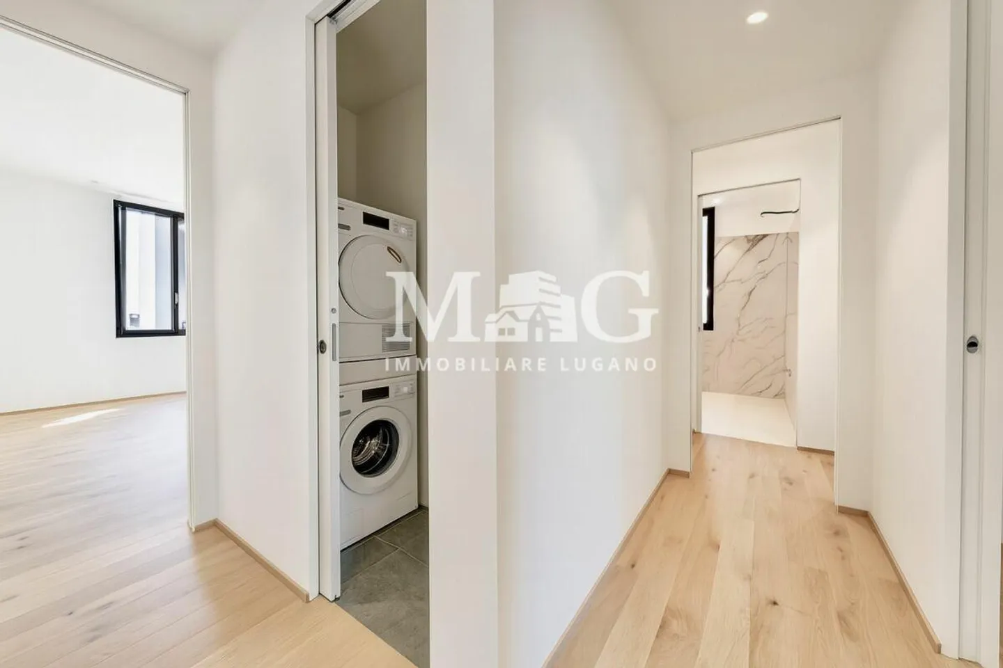 Charme d'epoca e tecnologia moderna: 4.5 locali in palazzo del prim... - Foto 7 di 11