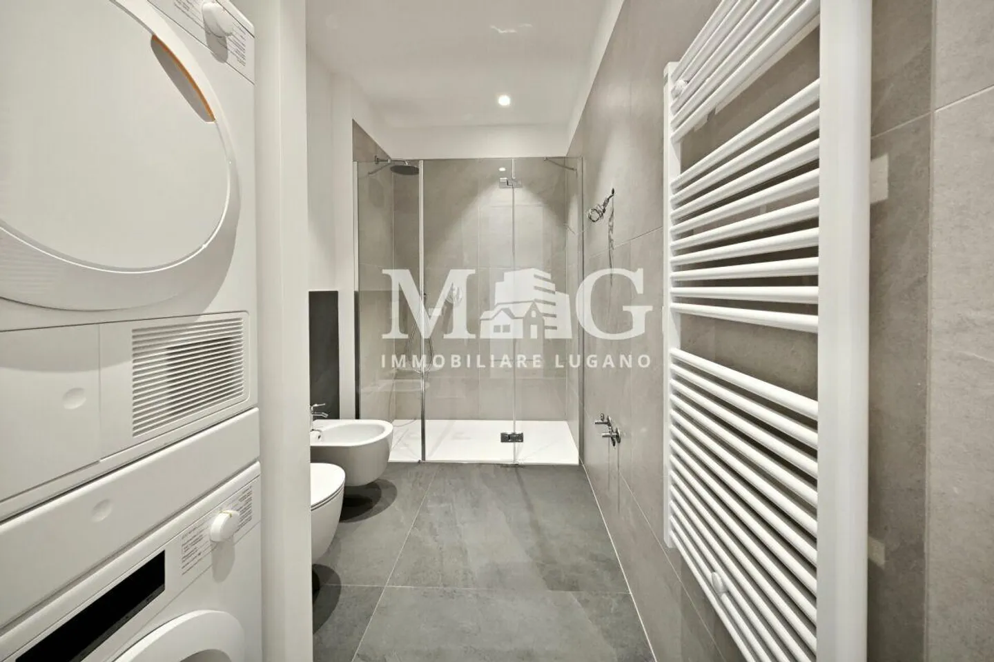 Charme d'epoca e tecnologia moderna: 4.5 locali in palazzo del prim... - Foto 8 di 11