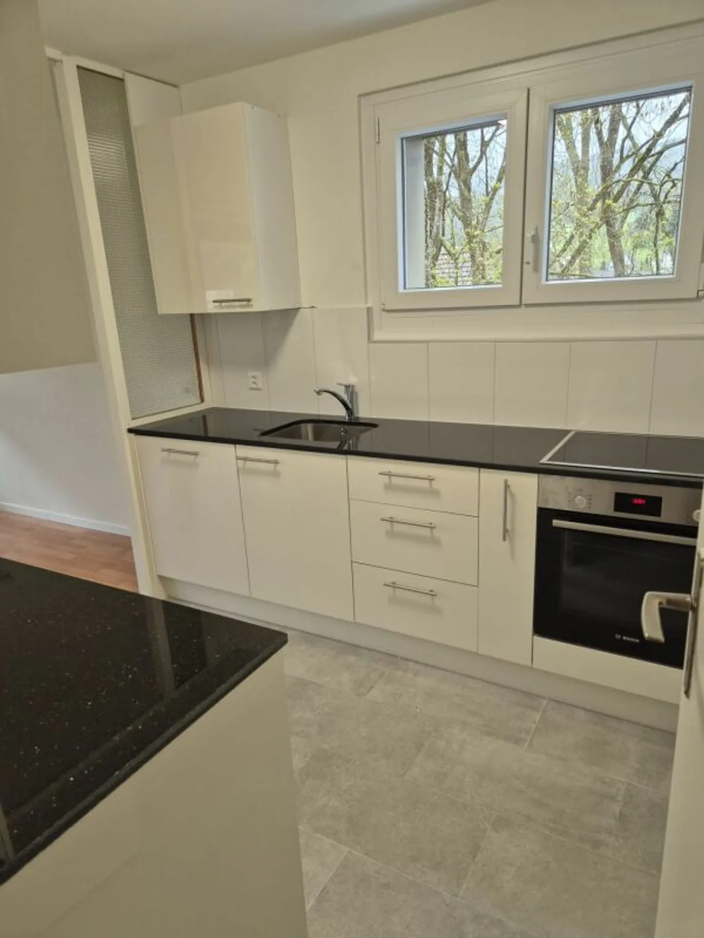 1 month free - newly renovated 4.5 room apartment, 3rd floor - Photo 1 of 9