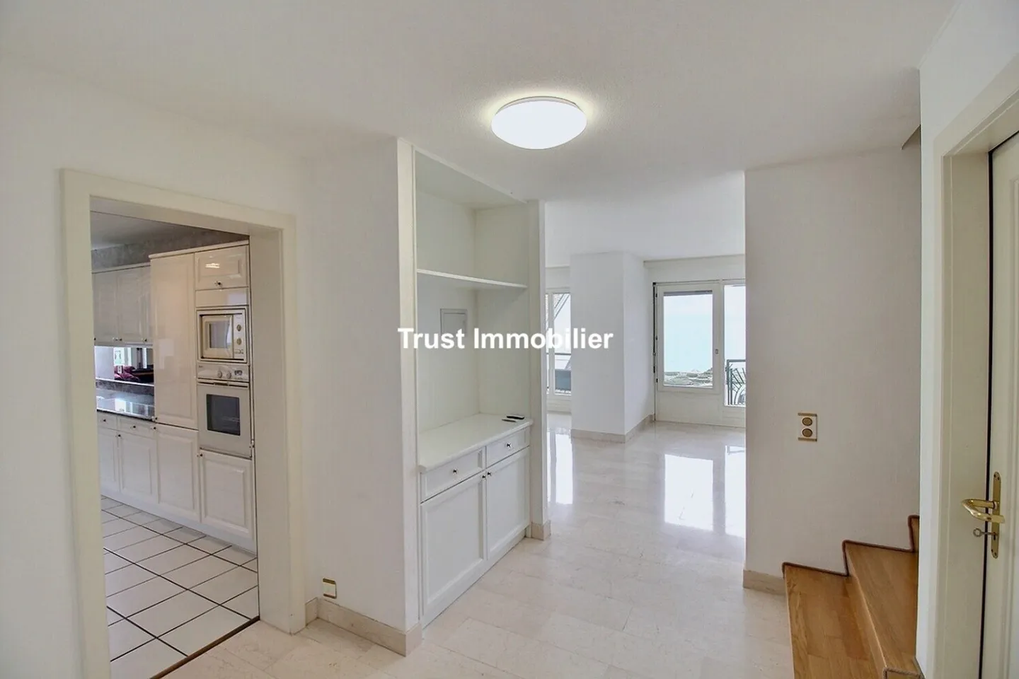 5005. Duplex penthouse apartment with stunning views in Villeneuve - Photo 22 of 23