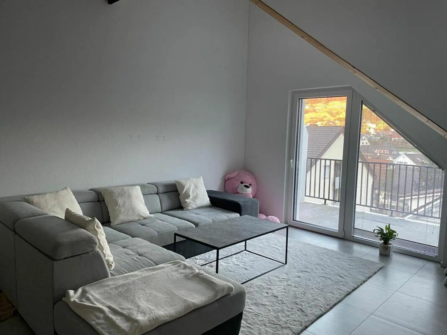 Modernes Wohnen mit toller Aussicht an zentraler Lage - Foto 4 von 11