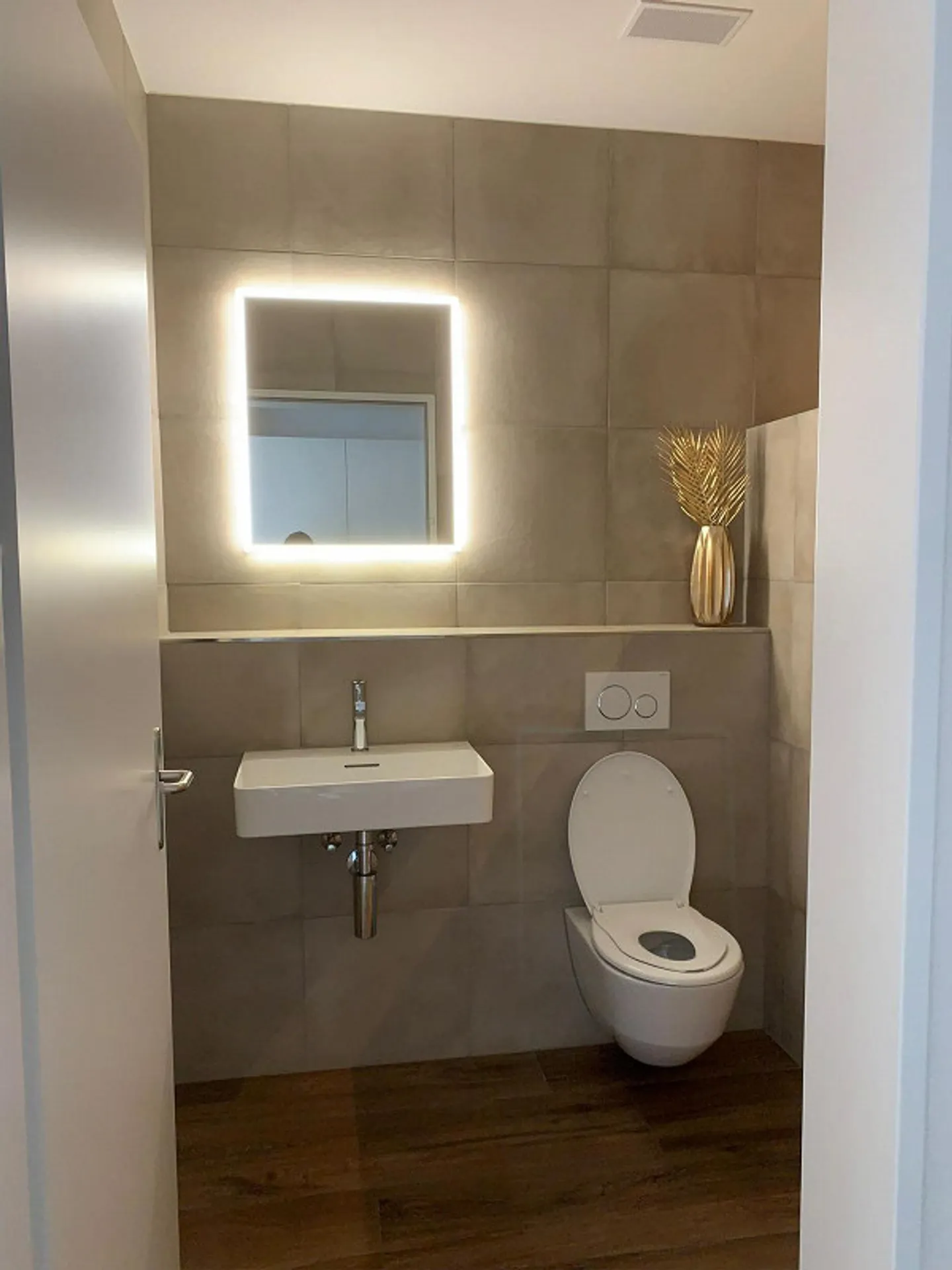 Modern 5.5-room apartment in a quiet location in Staufen - Photo 10 of 11