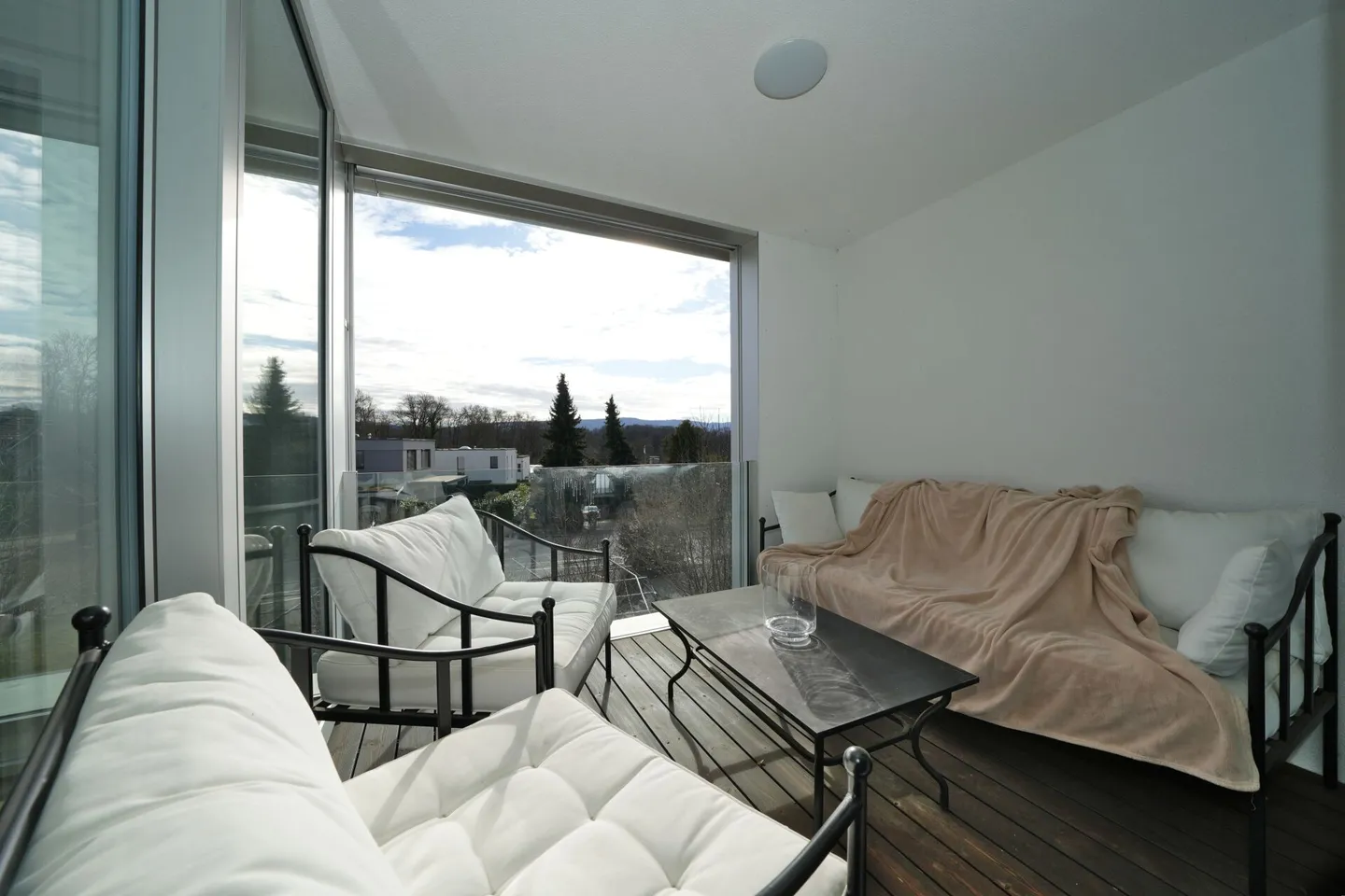 Appartement de haute qualité dans le meilleur emplacement avec bureau séparé - Photo 9 sur 12