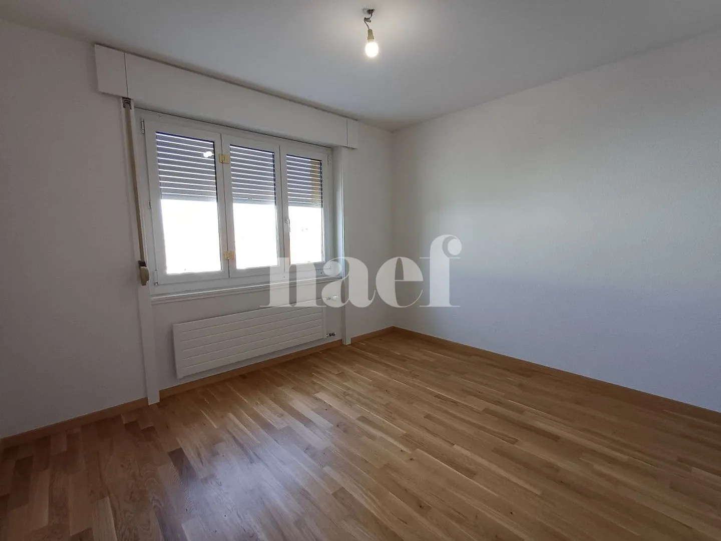 Bel appartement entièrement rénové - Photo 7 sur 9