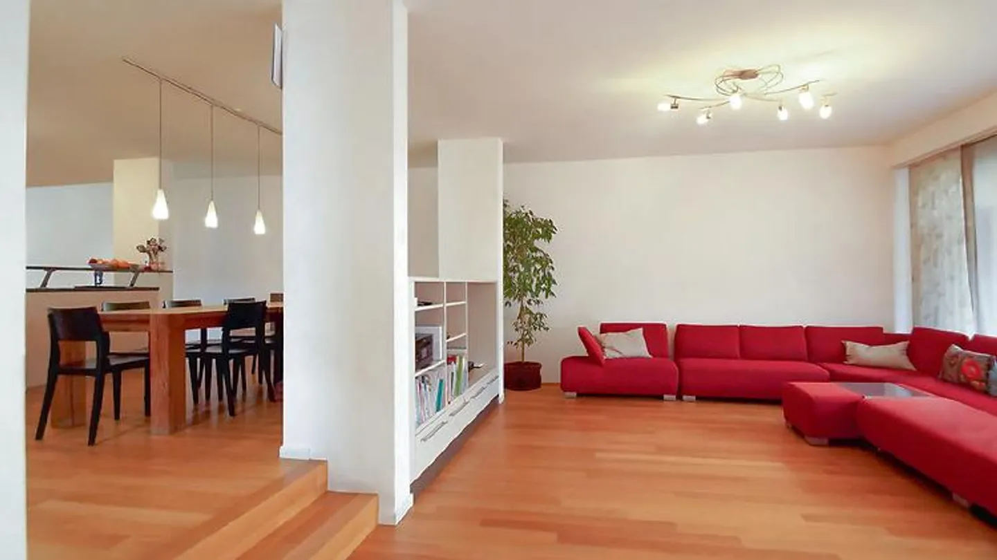 CASA 5½ STANZE A ZOLLIKOFEN (BE), ARREDATA, TEMPORANEA - Foto 1 di 10