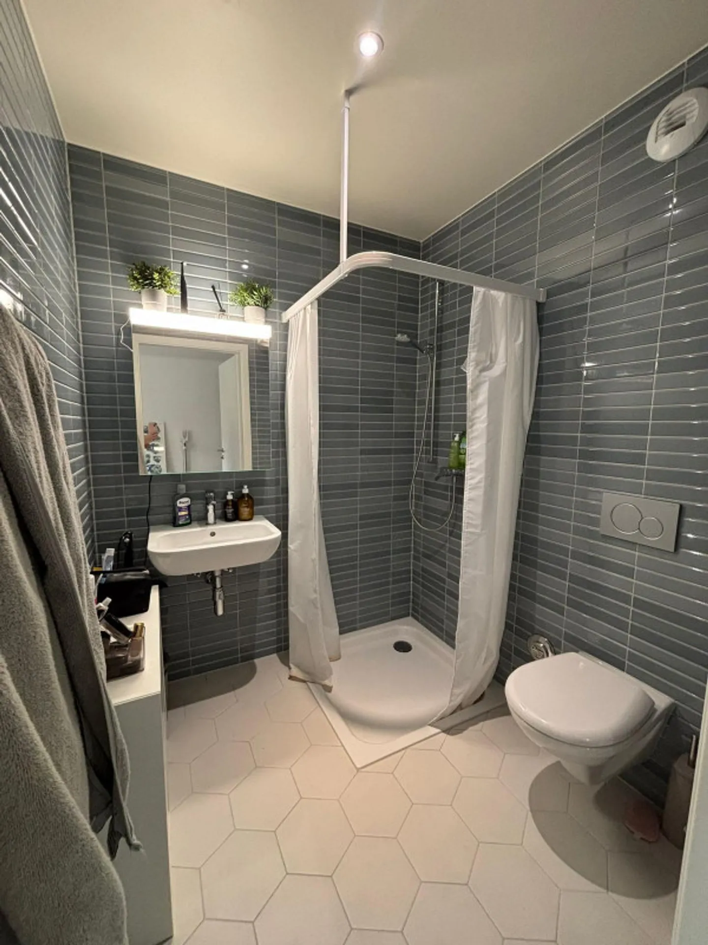 Prächtiges 2.5-Zimmer-Loft in Grand-Saconnex - Foto 10 von 13