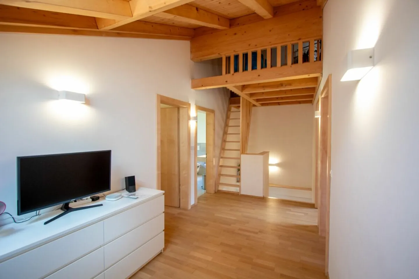 Posizione montana da sogno a Jaun: la tua nuova casa o il perfetto investimento - Foto 11 di 17