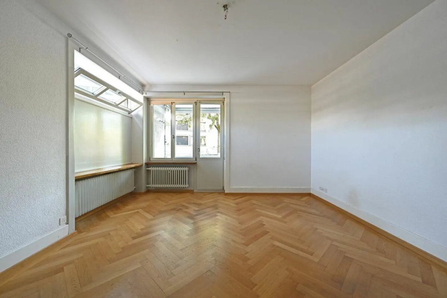 Appartement 3 pièces avec mansarde dans le quartier populaire de Breitenrain - Photo 4 sur 9