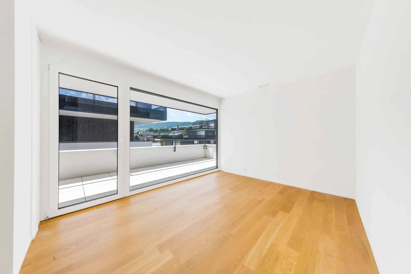 Lussuoso appartamento di 4,5 stanze con balcone coperto - Foto 5 di 13