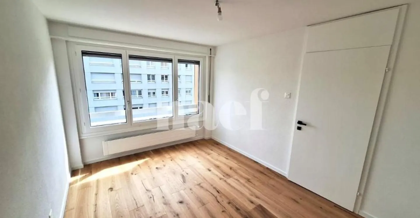 RENOVE - Helle 3,5-Zimmer-Wohnung - Foto 3 von 7
